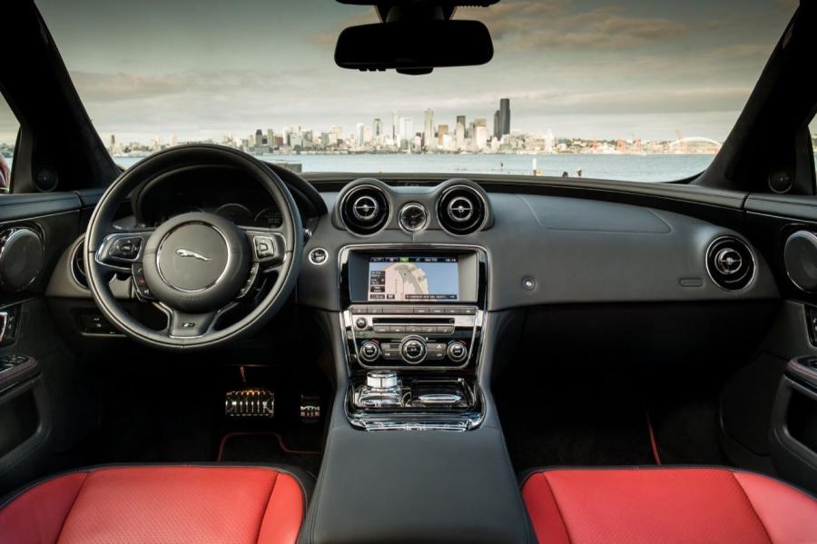  Jaguar XJR 2014 года  (фото 19 из 116)